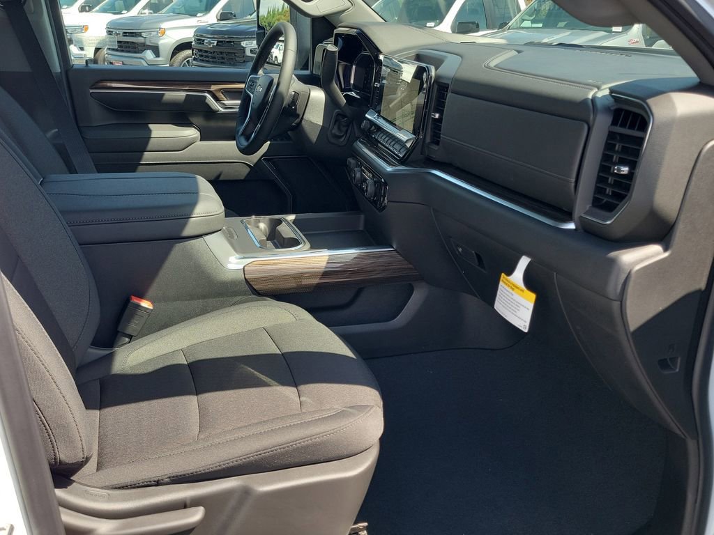 New 2026 Chevrolet Silverado 2500 LT w/ All Star Edition AWD/4WD image 17