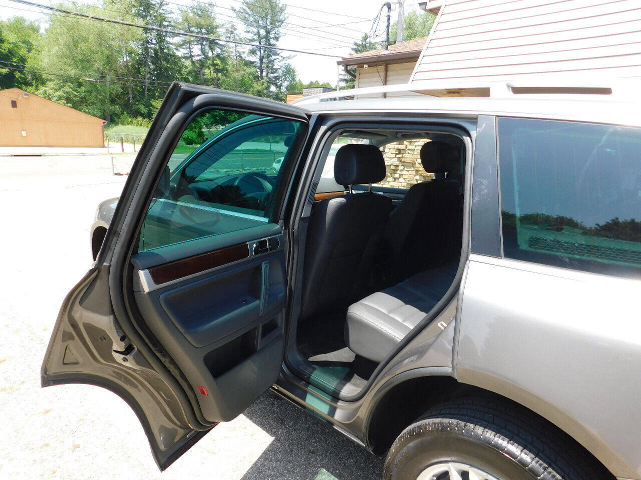 Used 2008 Volkswagen Touareg V6 AWD/4WD image 19
