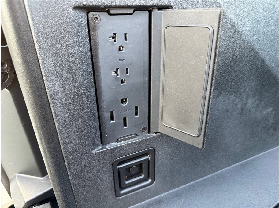 Used 2024 Tesla Cybertruck Cyberbeast image 48