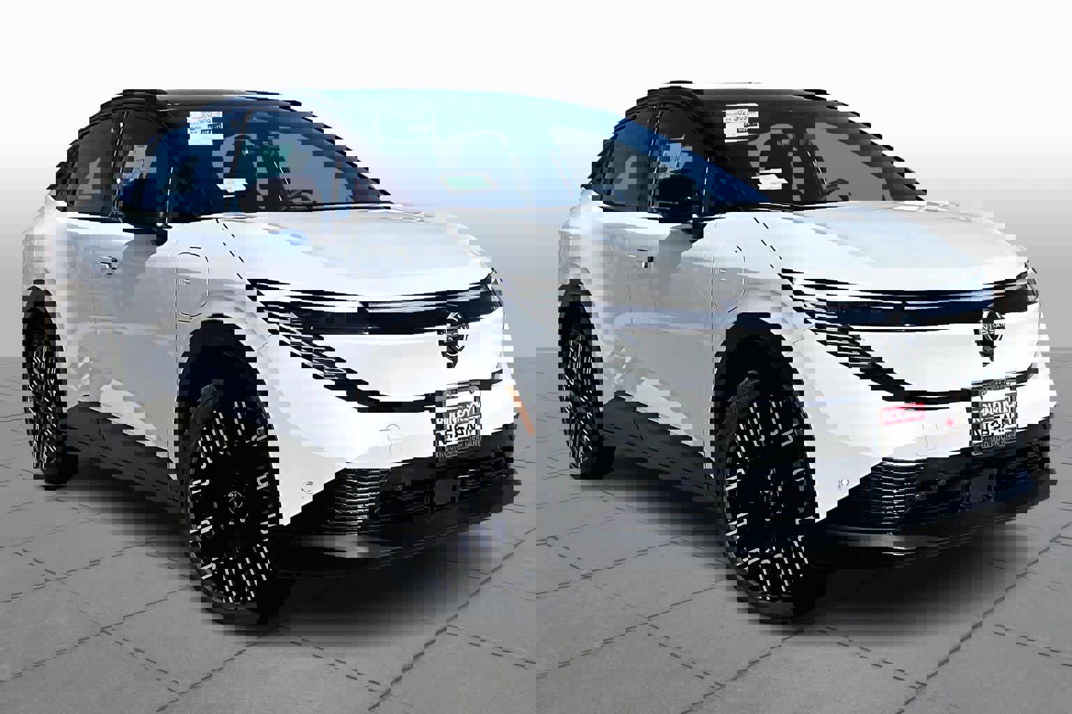 New 2026 Nissan Leaf Platinum+ image 2