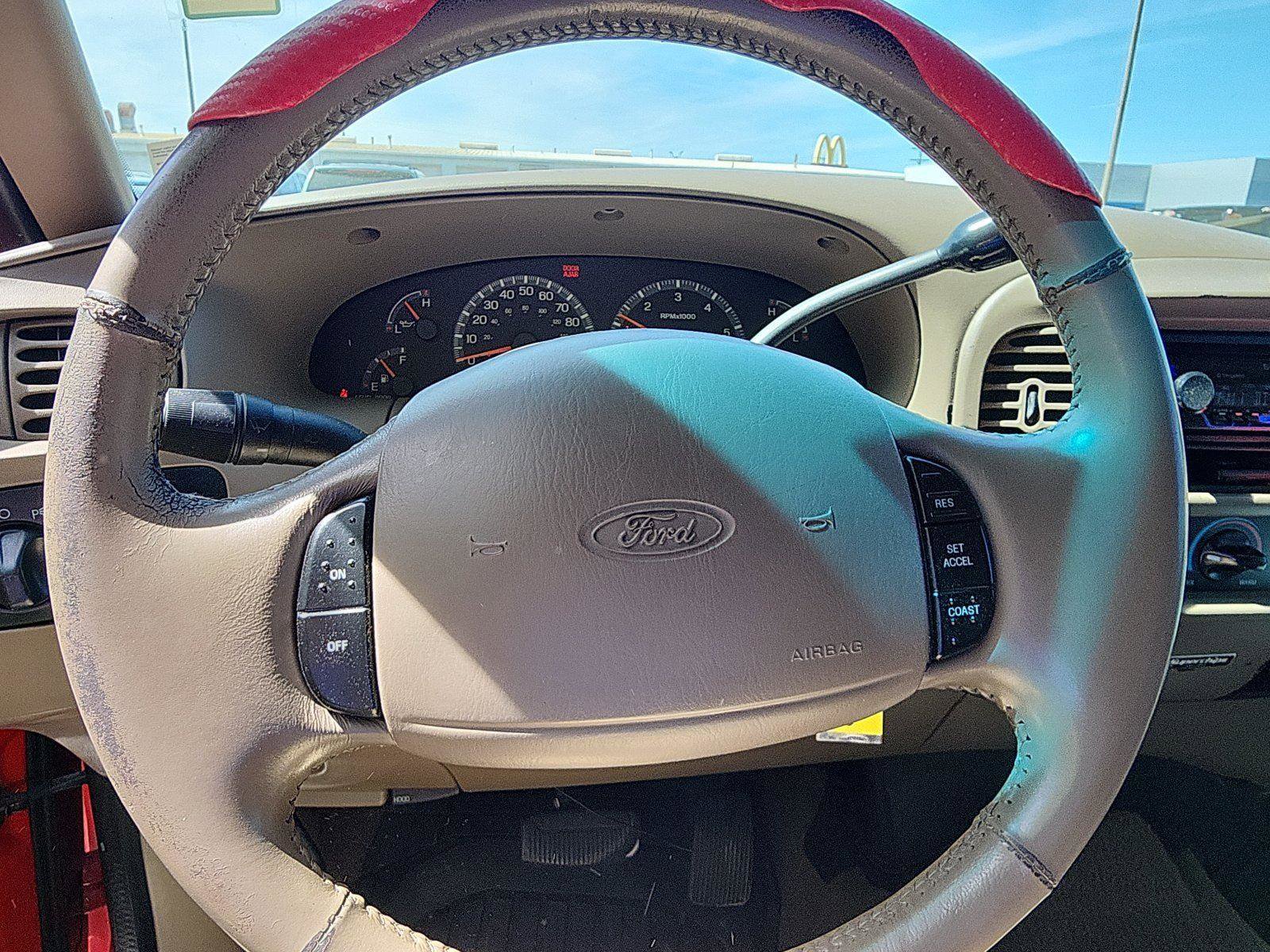 Used 2001 Ford F150 Lariat AWD/4WD image 10