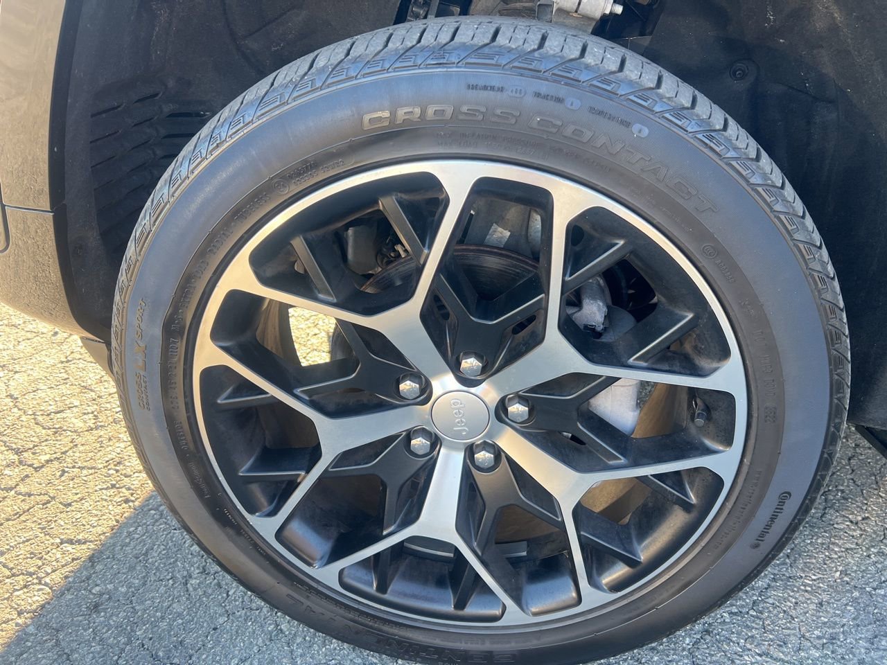 Used 2023 Jeep Grand Cherokee Summit image 11