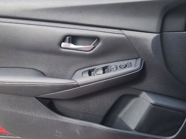 Certified 2024 Nissan Sentra SV FWD image 16