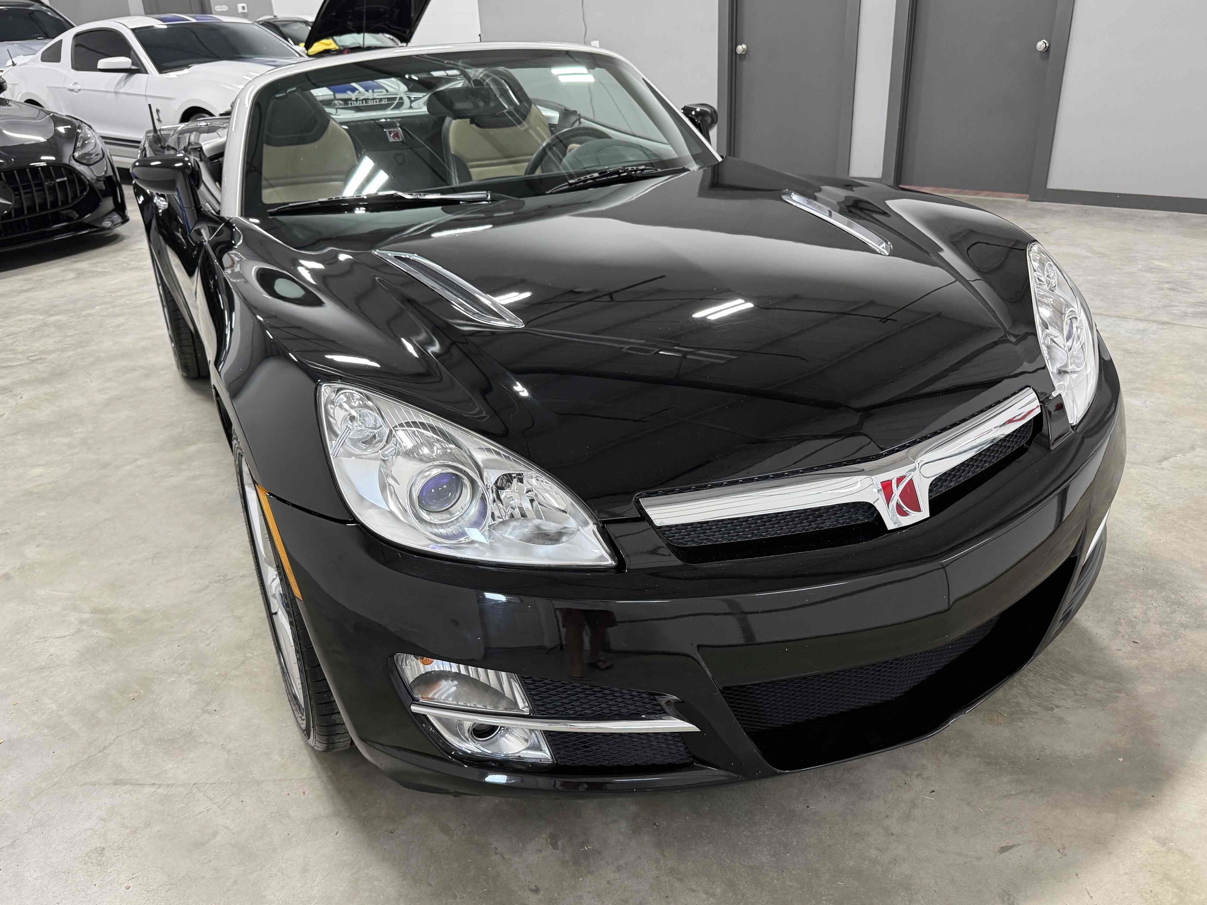 Used 2009 Saturn Sky w/ Premium Trim Package RWD image 53