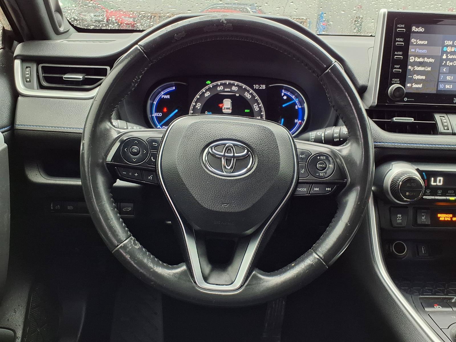 Used 2020 Toyota RAV4 XSE AWD/4WD image 14