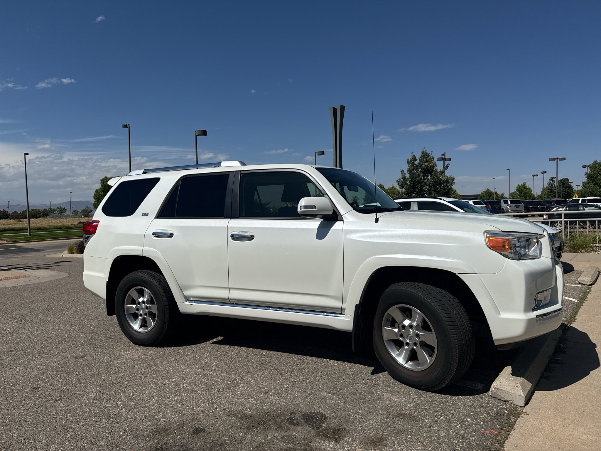 Used 2013 Toyota 4Runner SR5 w/ Convenience Pkg AWD/4WD image 13