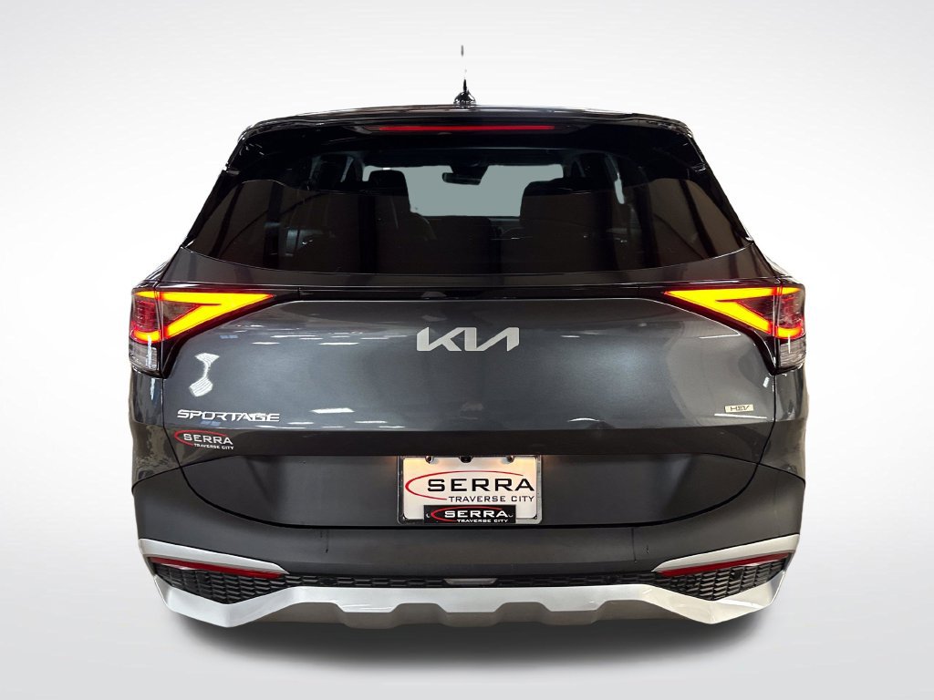 Used 2023 Kia Sportage LX AWD/4WD image 4