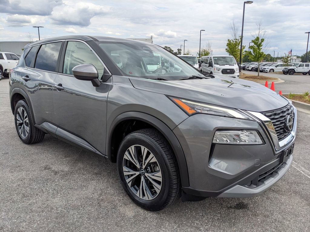 Used 2023 Nissan Rogue SV FWD image 18