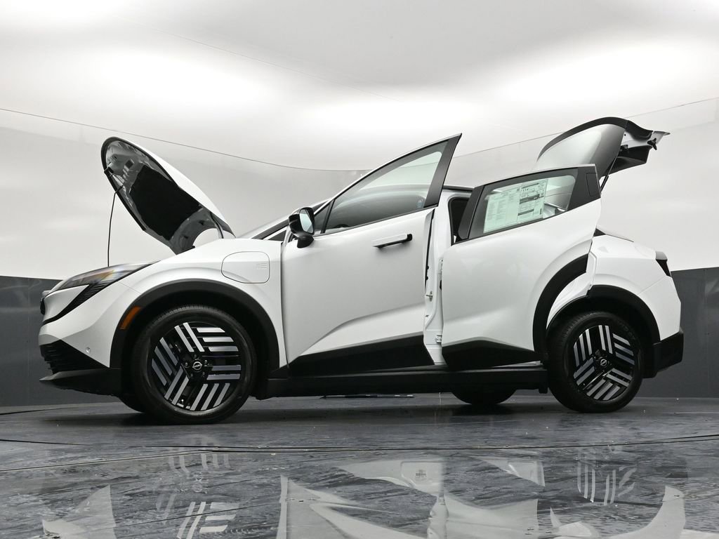 New 2026 Nissan Leaf SV+ w/ Floor Mat Package (SV+) image 40