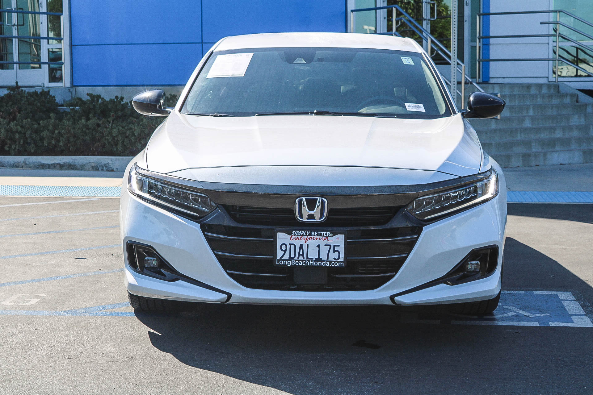 Used 2022 Honda Accord Sport image 2