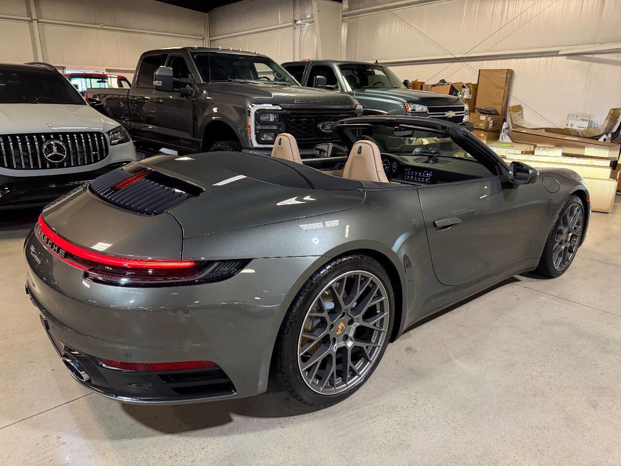 Used 2023 Porsche 911 Carrera image 10