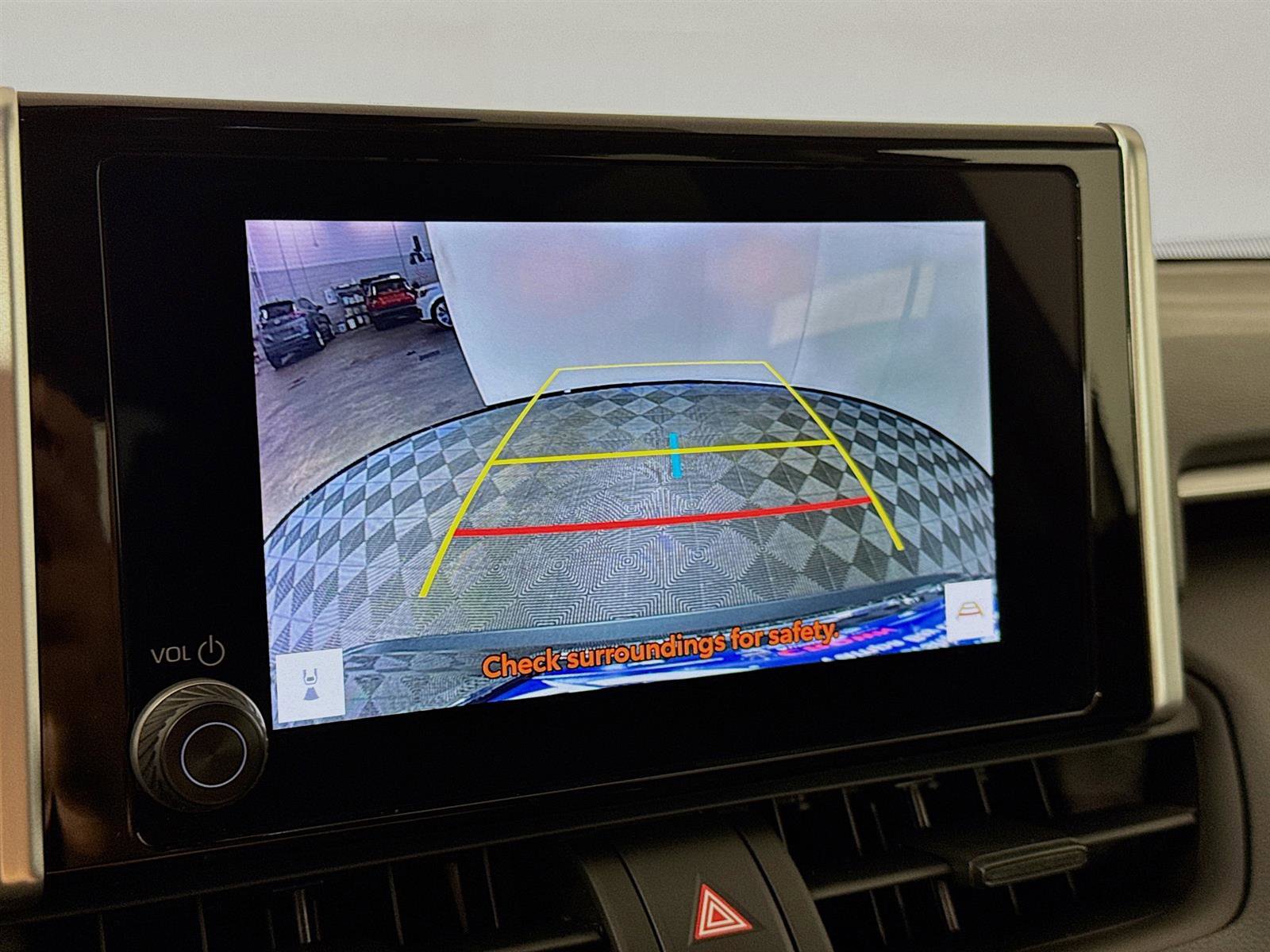 Used 2024 Toyota RAV4 XLE image 18