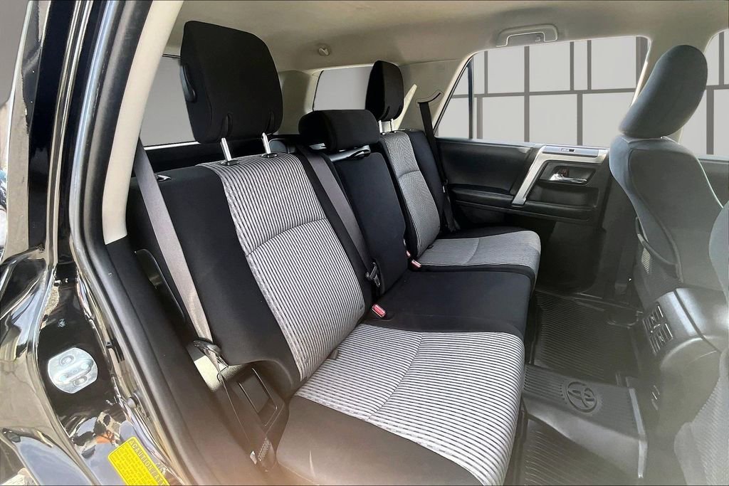 Used 2016 Toyota 4Runner SR5 RWD image 23