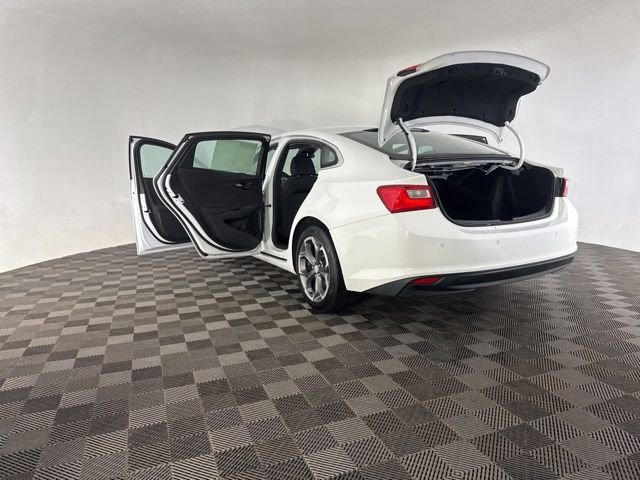 Used 2024 Chevrolet Malibu LT image 18