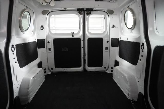 Used 2021 Nissan NV200 S w/ Back Door Glass Package image 32