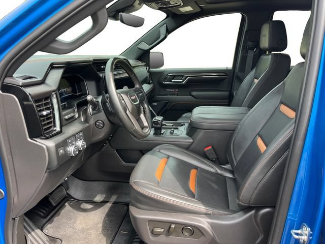 Used 2024 GMC Sierra 1500 AT4 w/ Technology Package AWD/4WD image 14