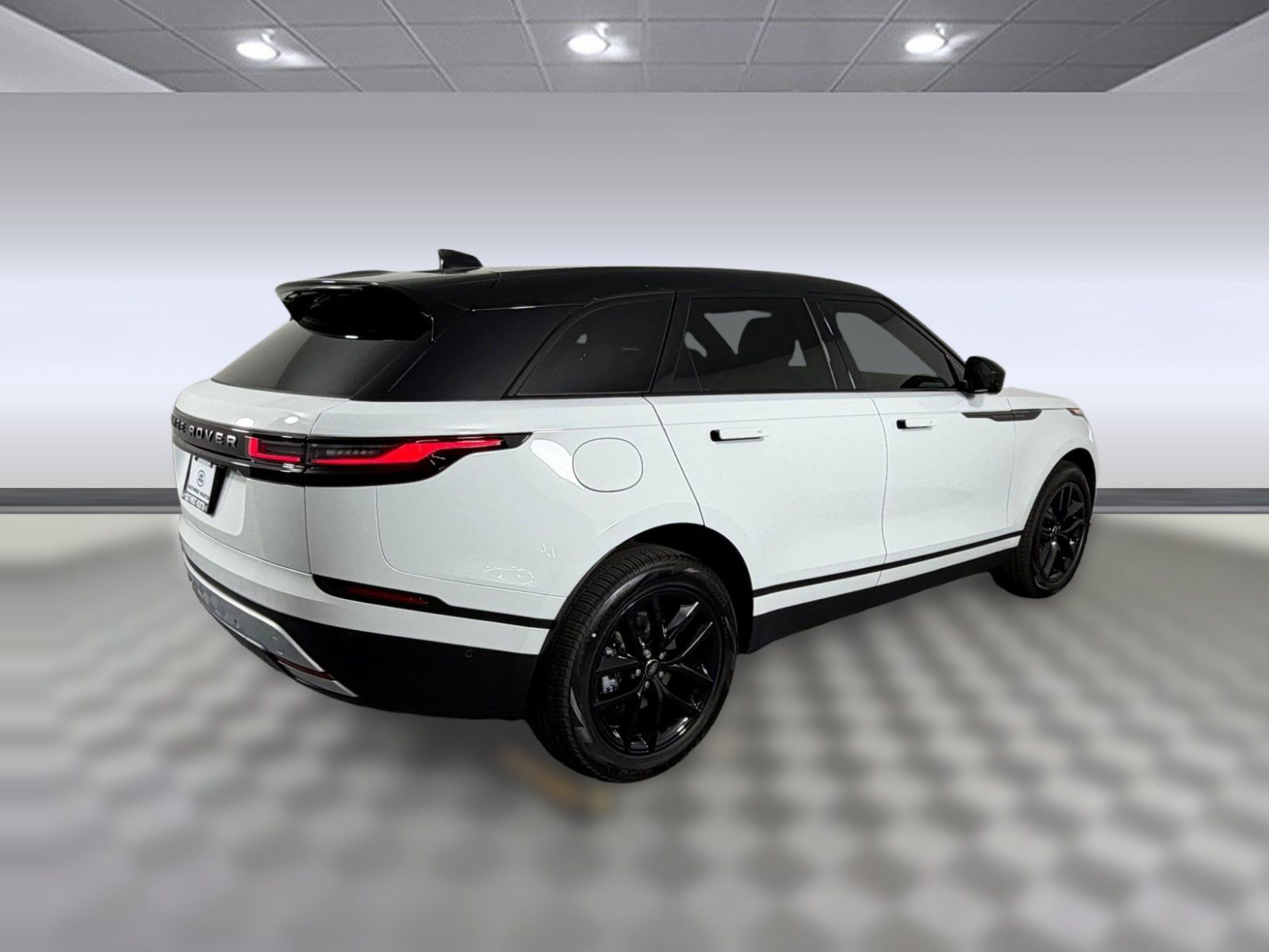 Used 2026 Land Rover Range Rover Velar S AWD/4WD image 9