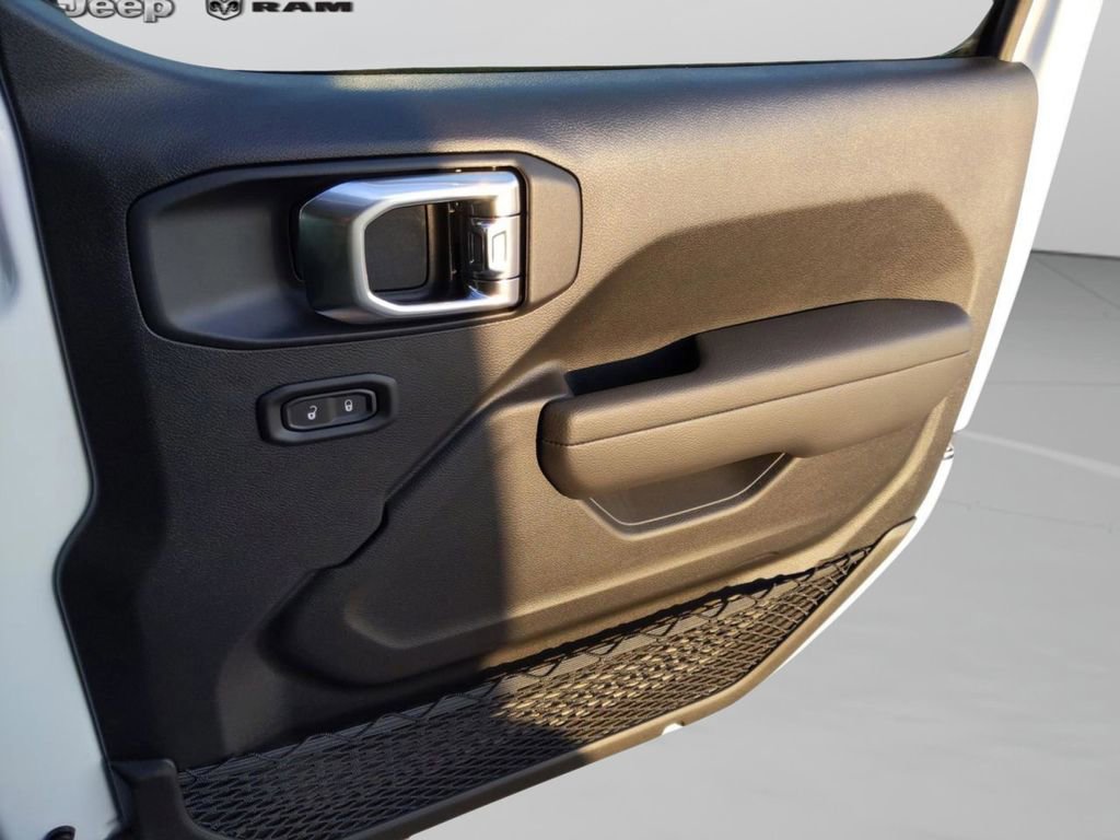 New 2026 Jeep Wrangler Sport image 32