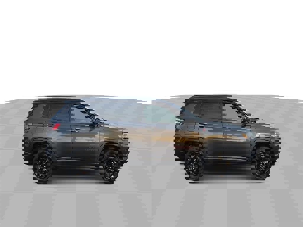 Used 2023 Jeep Compass Trailhawk image 9