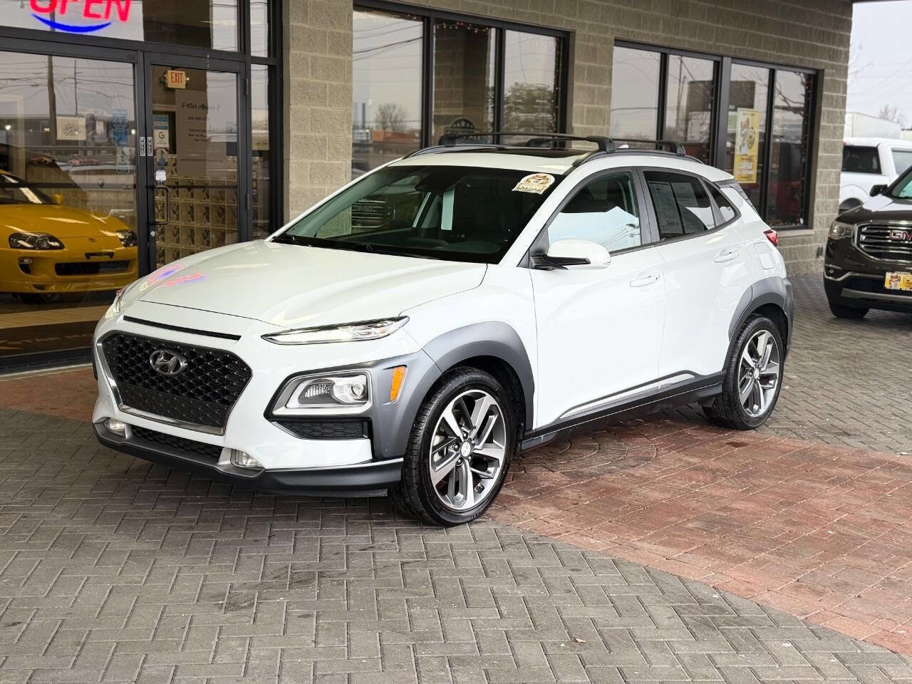 Used 2021 Hyundai Kona Limited image 60