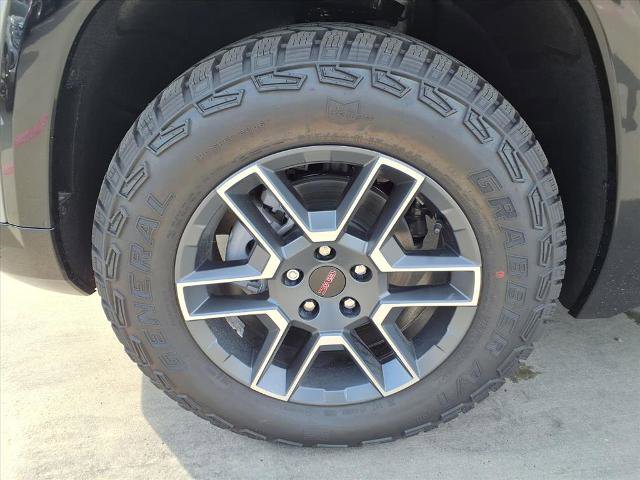 New 2026 GMC Terrain AT4 w/ Convenience Package III image 21