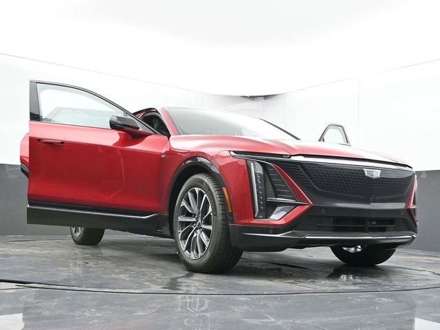 New 2025 Cadillac Lyriq Sport image 64