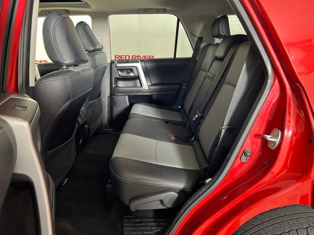 Used 2022 Toyota 4Runner SR5 Premium w/ Moonroof Package RWD image 25