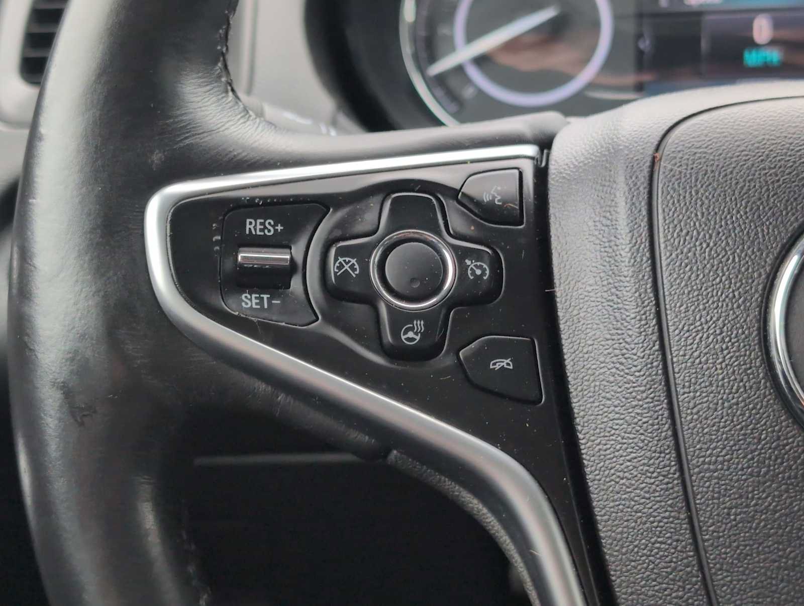 Used 2014 Buick Regal Premium FWD image 21