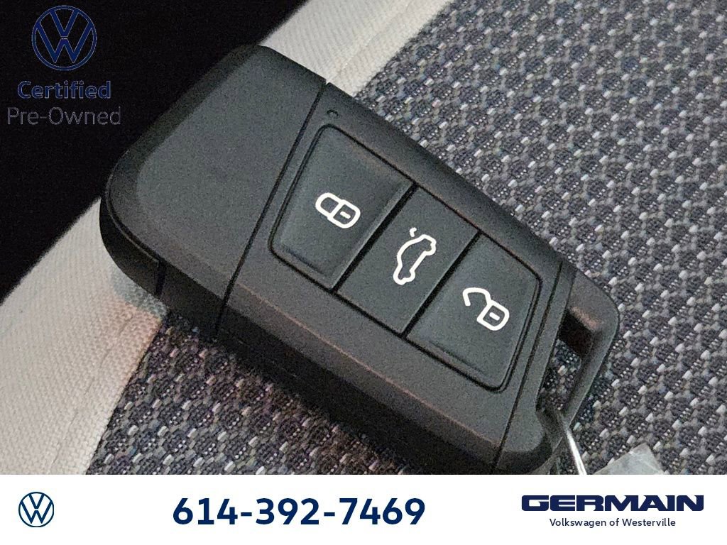 Used 2025 Volkswagen Taos S image 33