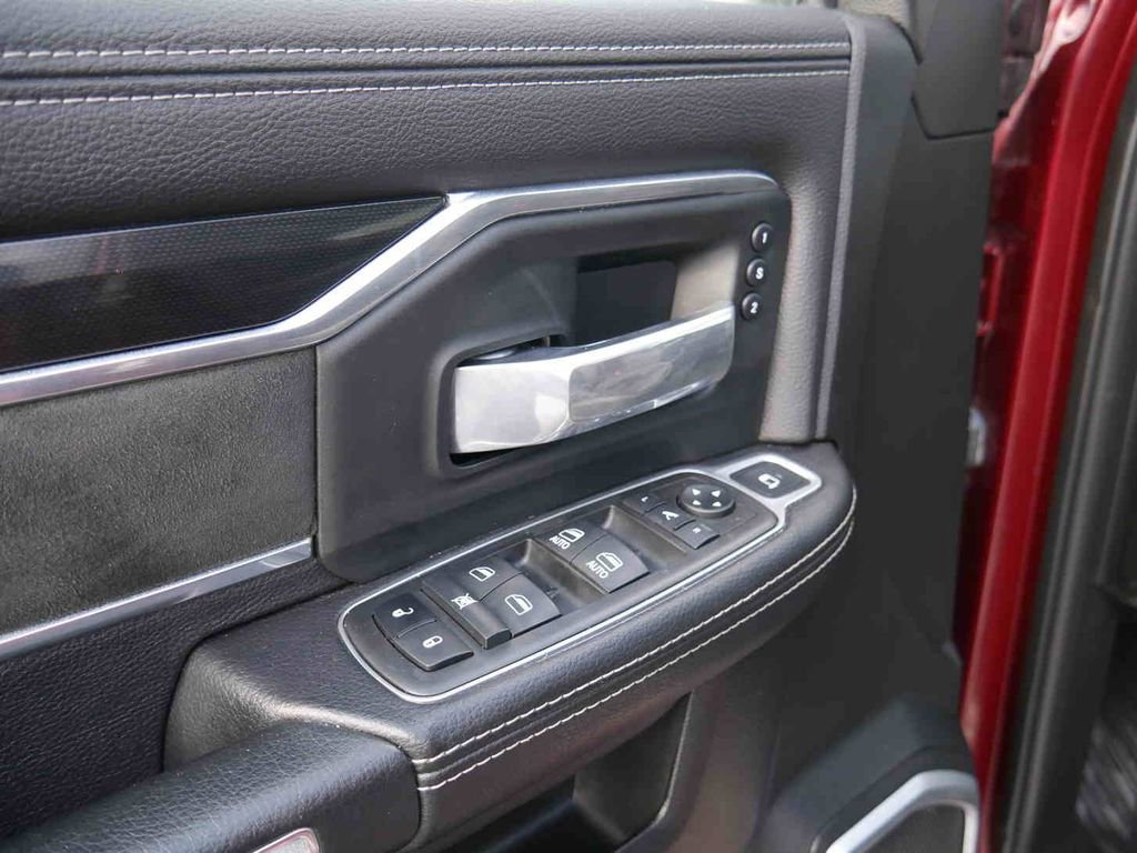 Used 2019 RAM 3500 Laramie image 36