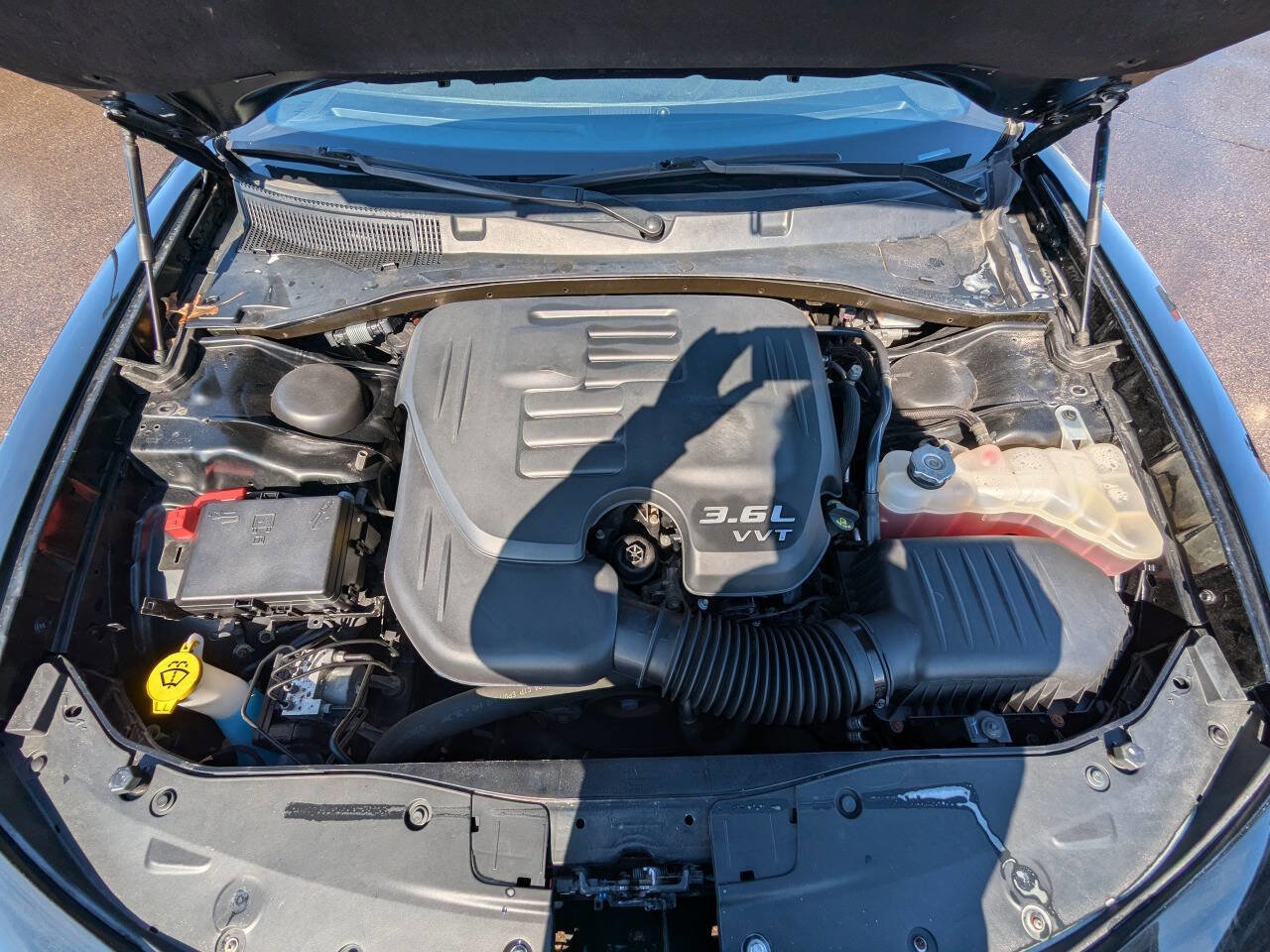 Used 2019 Dodge Charger SXT image 28