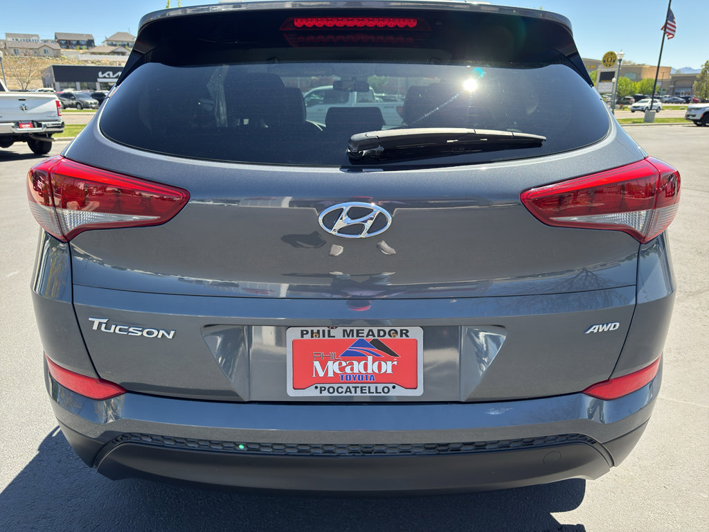 Used 2017 Hyundai Tucson SE AWD/4WD image 3