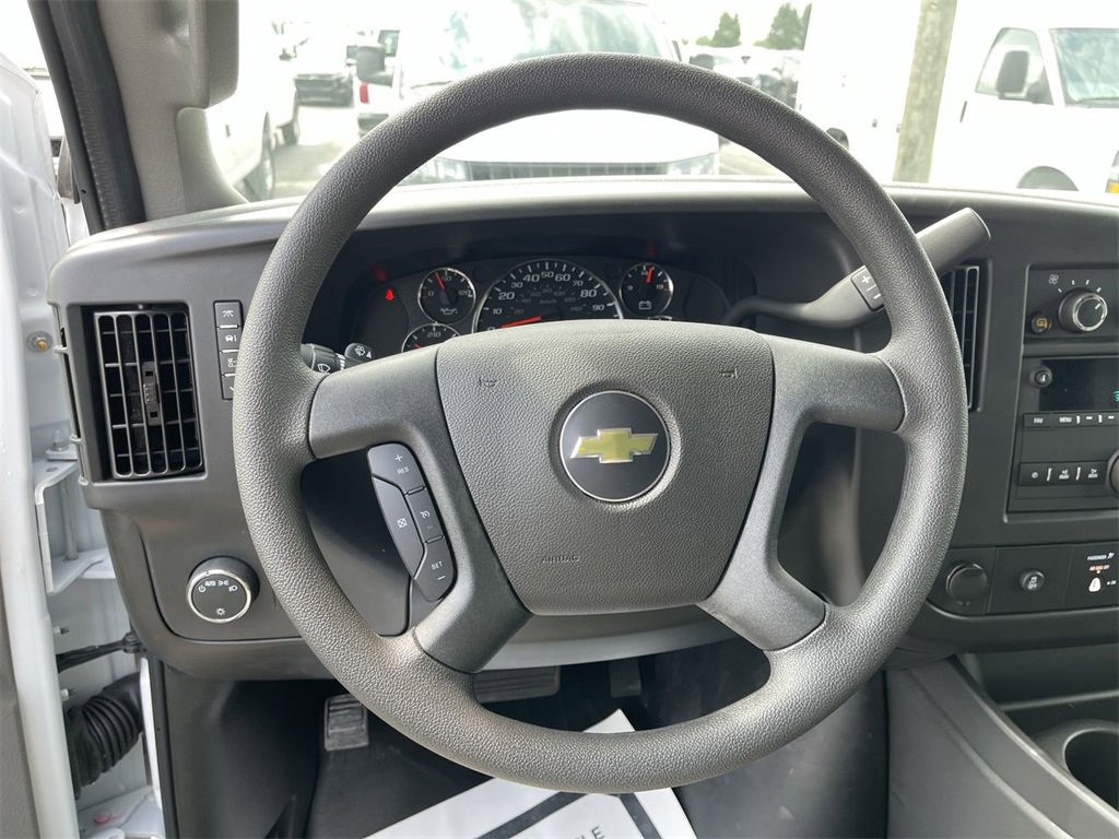 New 2025 Chevrolet Express 2500 w/ Driver Convenience Package image 9