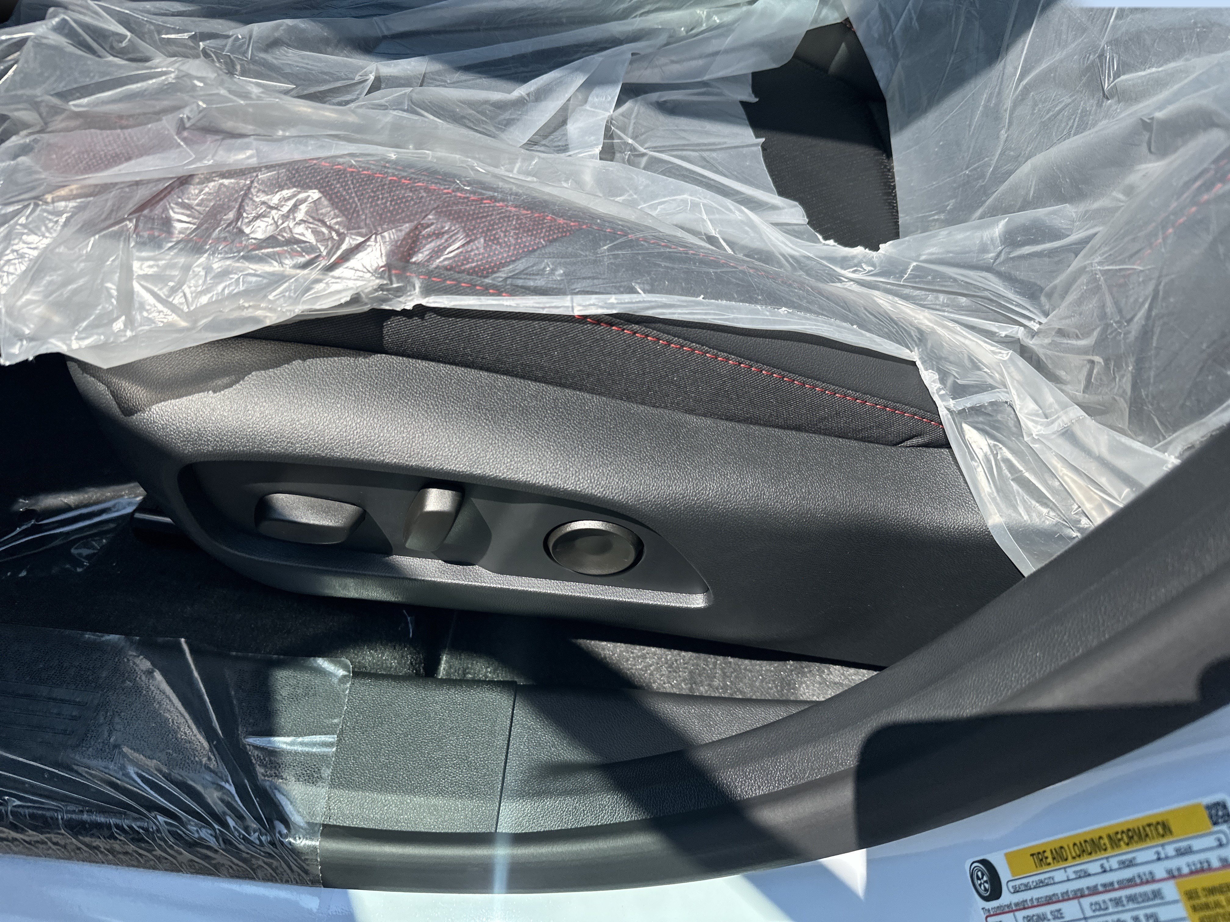 New 2027 Chevrolet Equinox RS w/ Safety and Technology Package AWD/4WD image 11