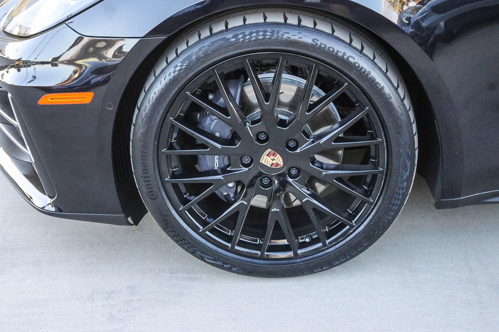 Used 2026 Porsche Panamera RWD image 8