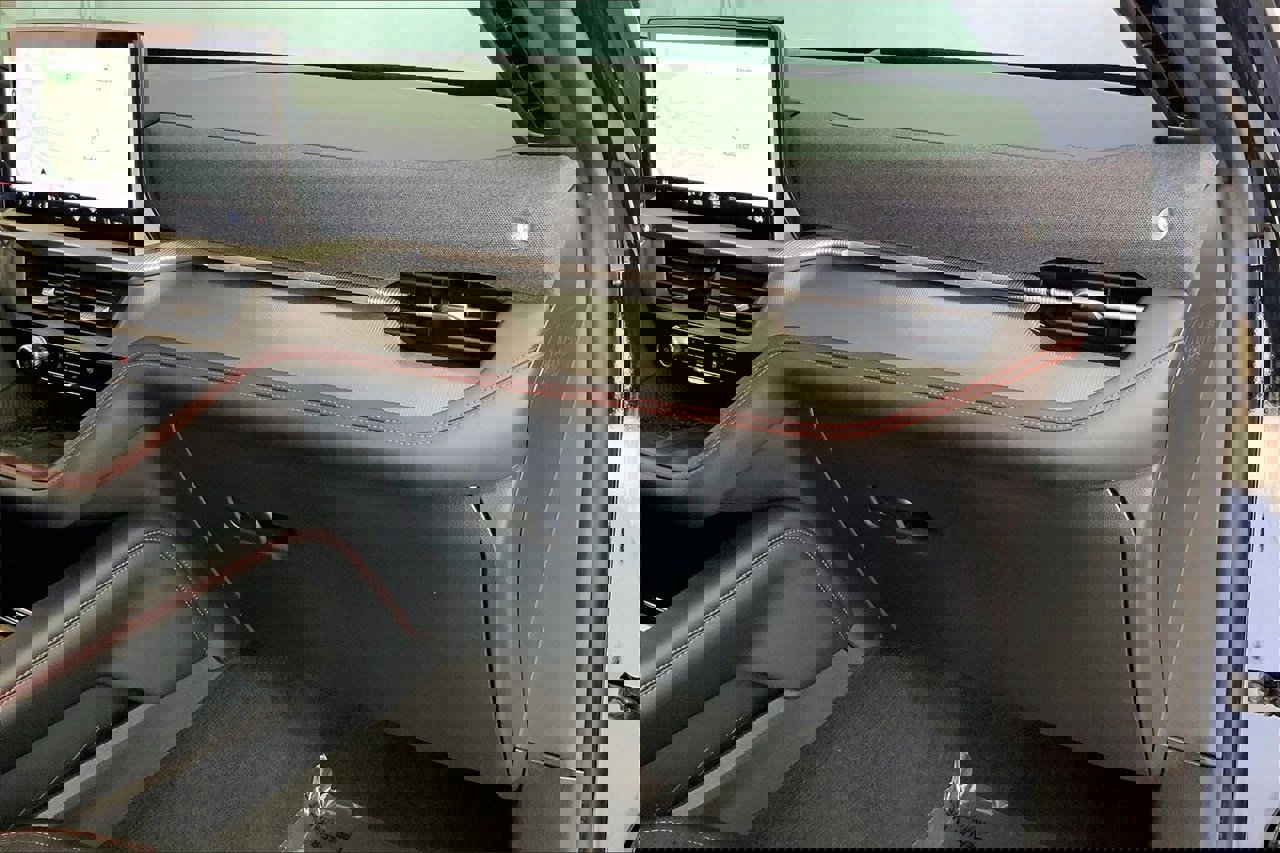 Certified 2025 Ford Explorer ST w/ Sun And Sound Package image 16