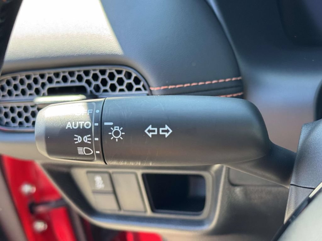 Certified 2025 Honda HR-V Sport image 18