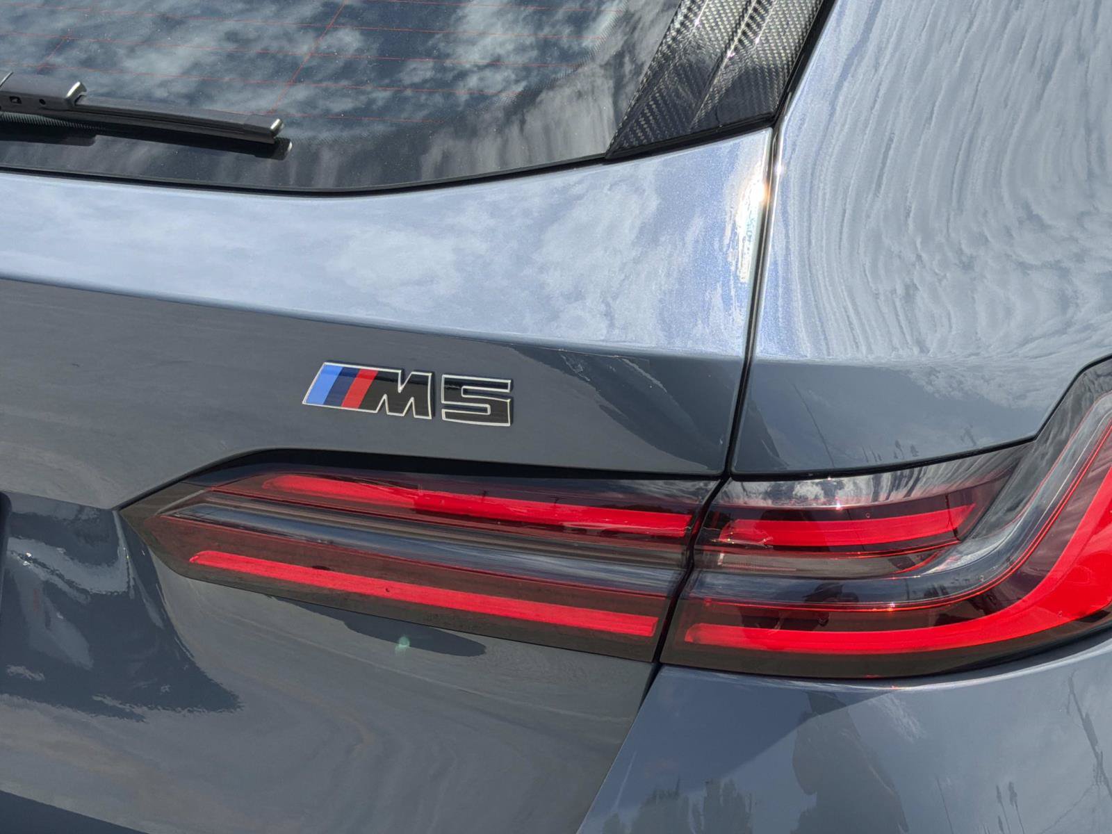 New 2027 BMW M5 Touring AWD/4WD image 5