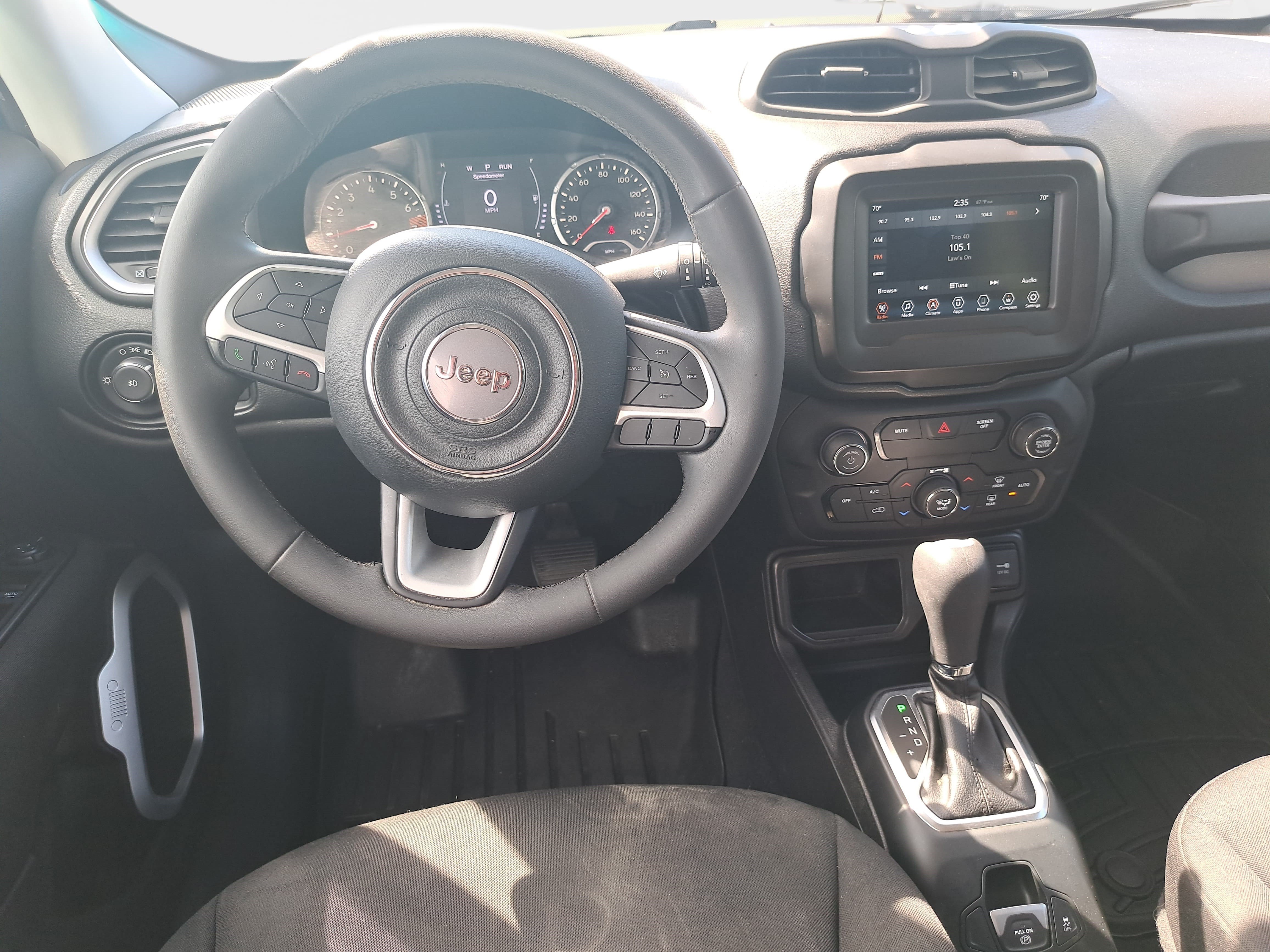 Used 2020 Jeep Renegade Latitude FWD image 15