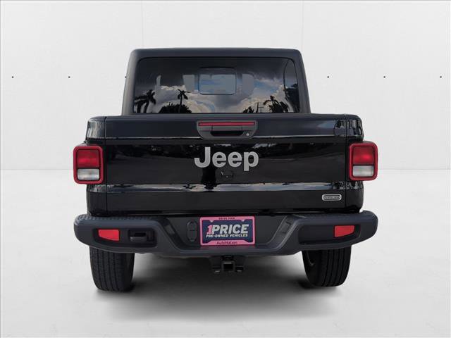 Used 2022 Jeep Gladiator Overland w/ Popular Equipment Package image 7