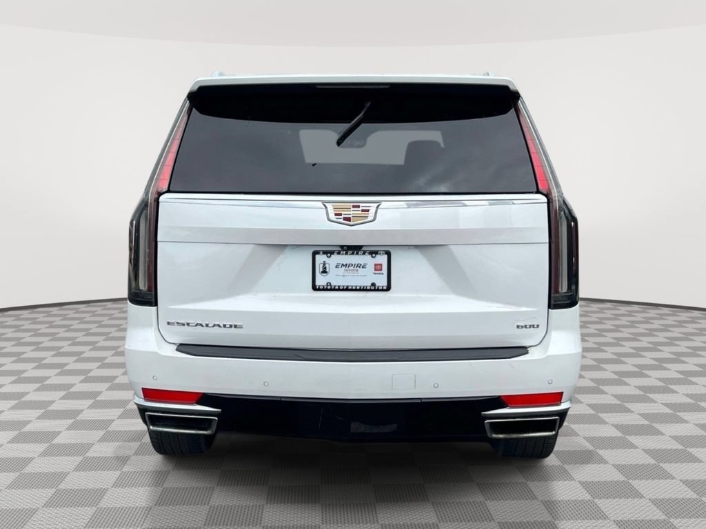 Used 2023 Cadillac Escalade ESV Premium Luxury AWD/4WD image 5