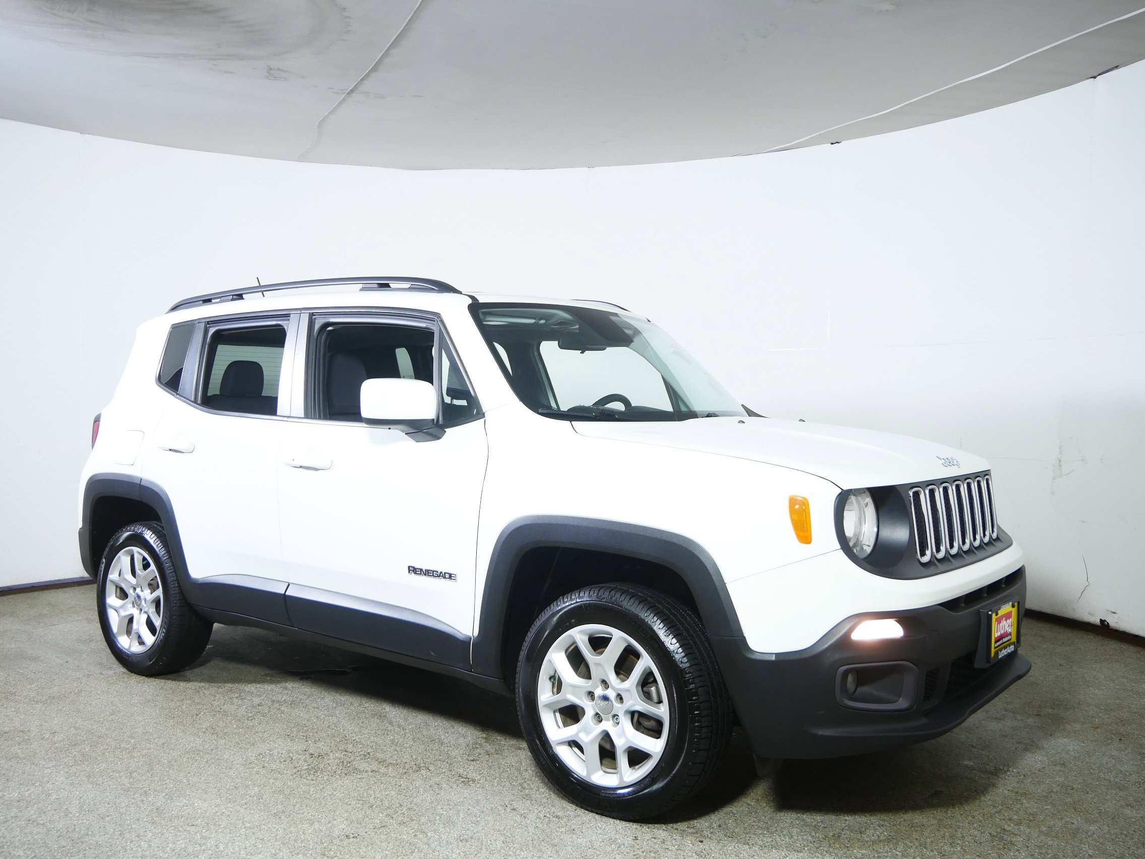 Used 2015 Jeep Renegade Latitude w/ Cold Weather Group II
