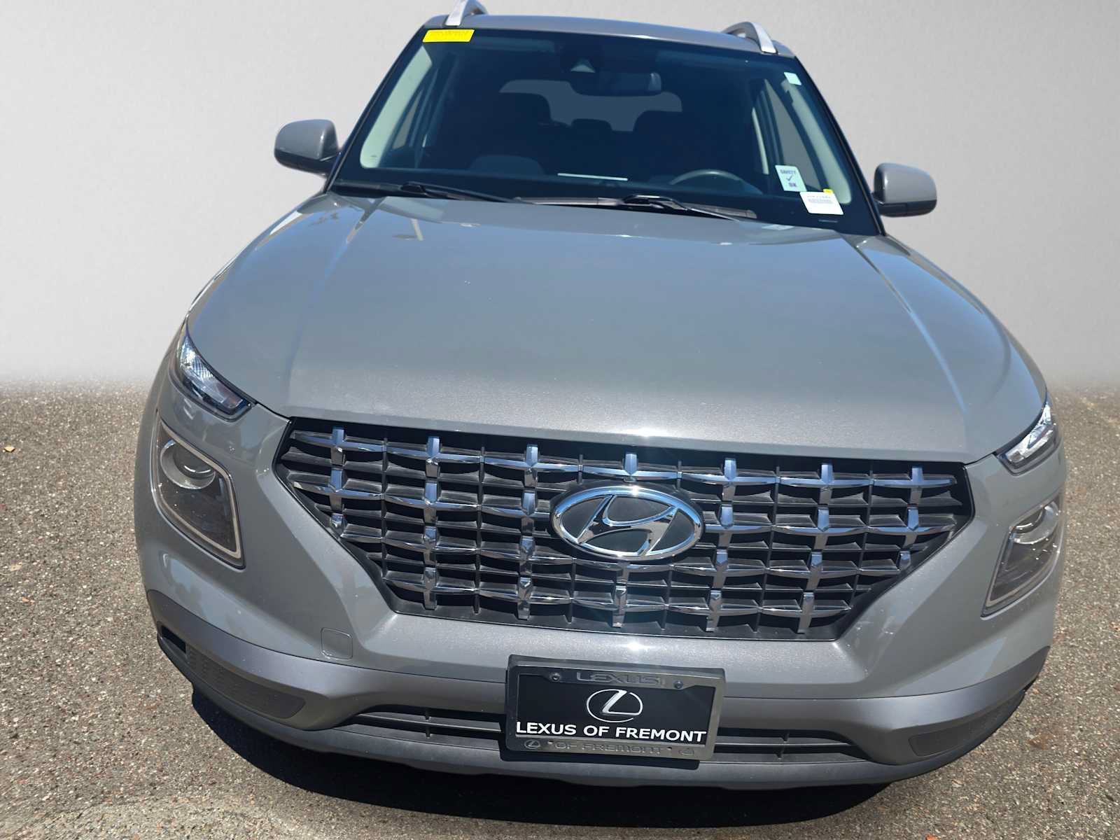Used 2020 Hyundai Venue SEL FWD image 8