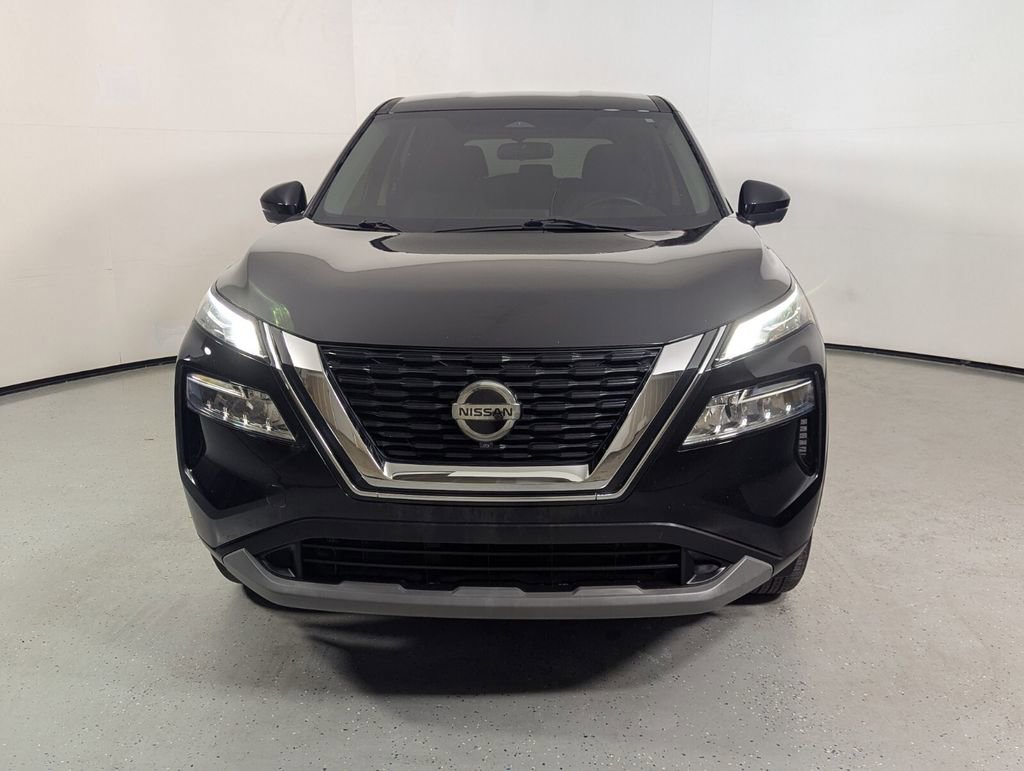 Used 2021 Nissan Rogue SV FWD video 2