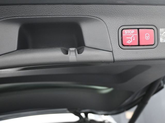 Used 2025 Mercedes-Benz GLS 450 4MATIC image 25