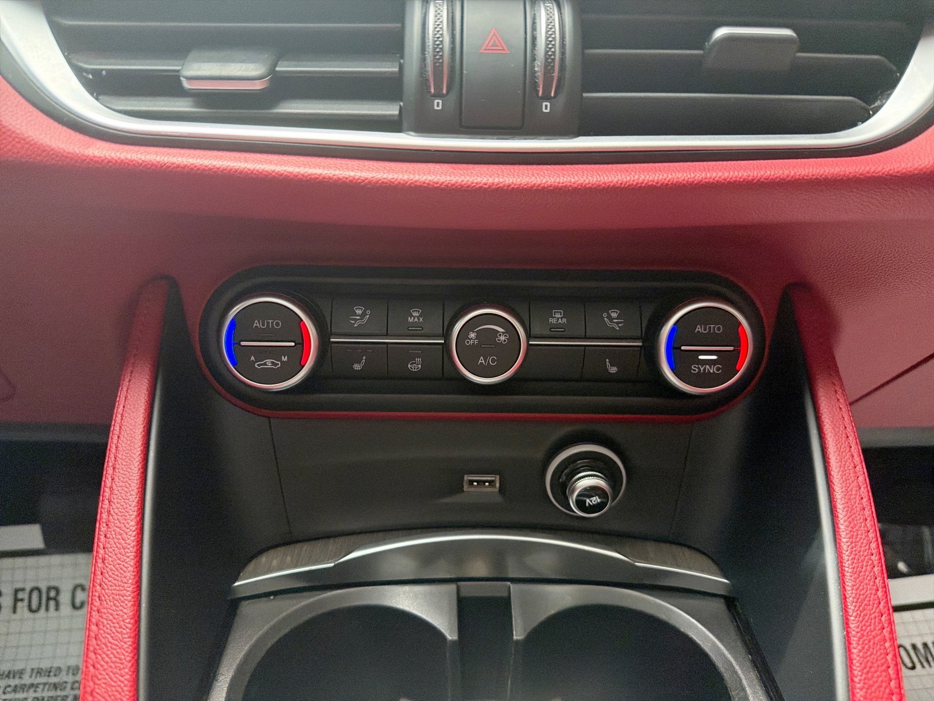 Used 2021 Alfa Romeo Stelvio Ti w/ Active Assist 2 Package TI AWD/4WD image 17
