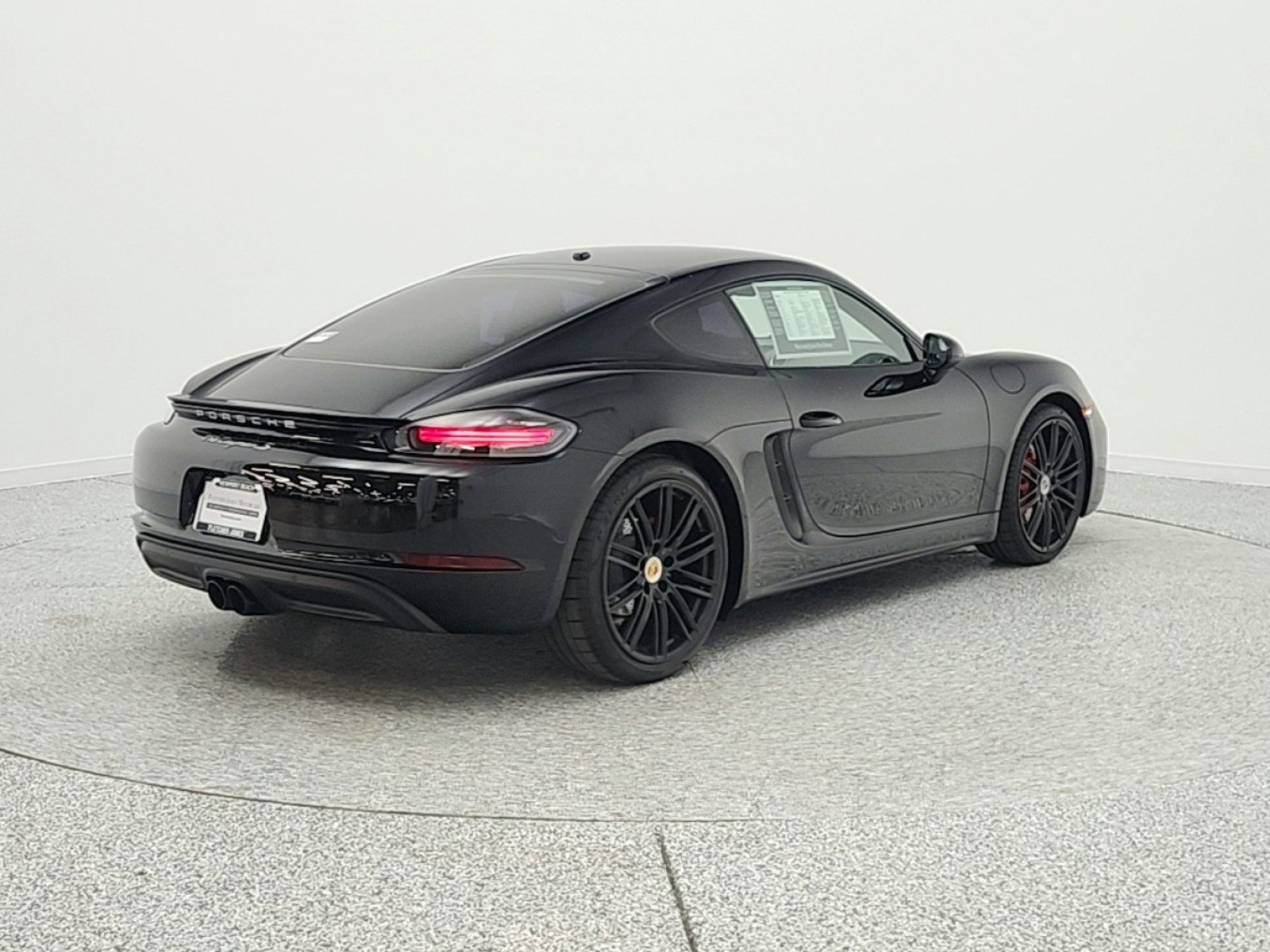 Used 2020 Porsche 718 Cayman S image 5