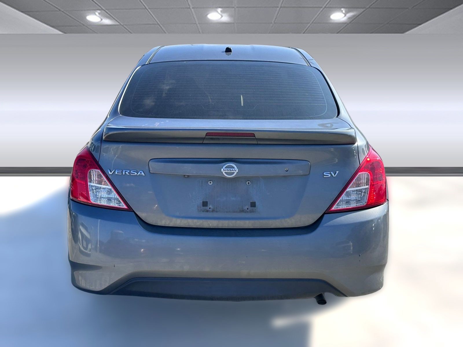 Used 2019 Nissan Versa SV image 10