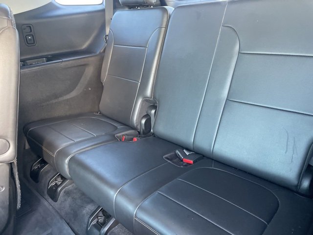Used 2020 Chevrolet Traverse LT image 10