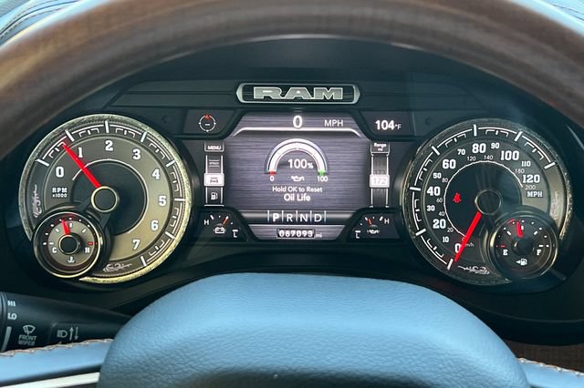 Used 2022 RAM 1500 Limited w/ Body Color Bumper Group AWD/4WD image 34